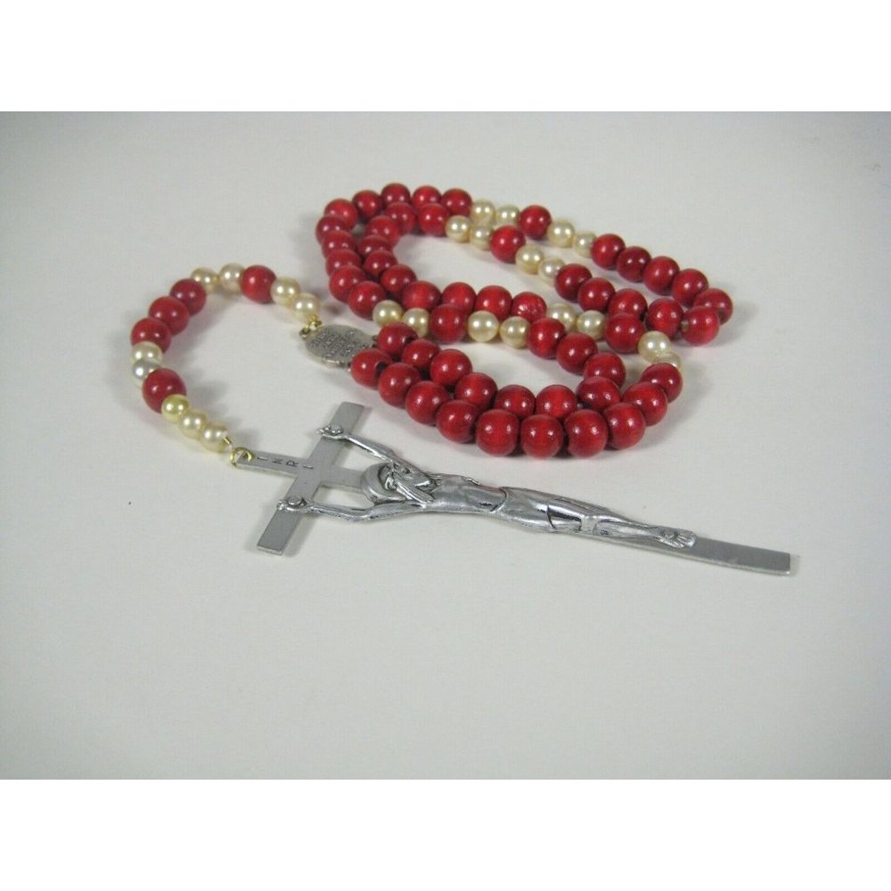 Society of Divine Savior Cross Italy Crucifix Rosary Beads 33 Inch Silvertone